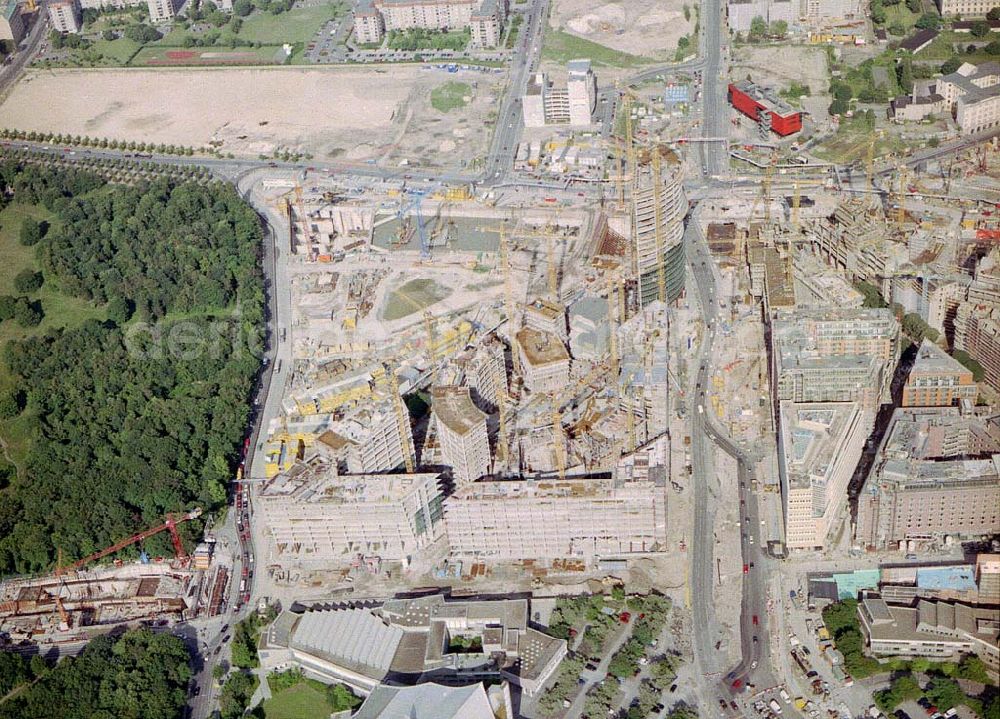 Aerial image Berlin - Tiergarten - Bau des SONY-Centers am Potsdamer Platz in Berlin-Tiergarten