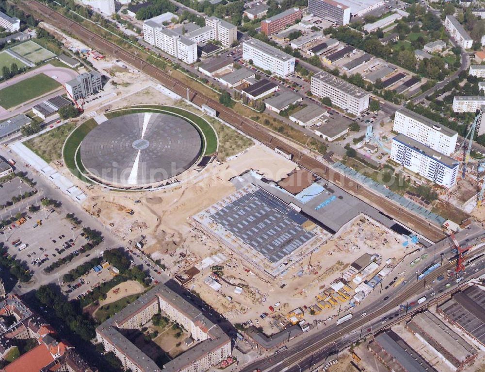 Berlin-Friedrichshain from the bird's eye view: Bau des Sportkomplexes an der Landsberger Allee durch die OSB-Sportstättenbau GmbH