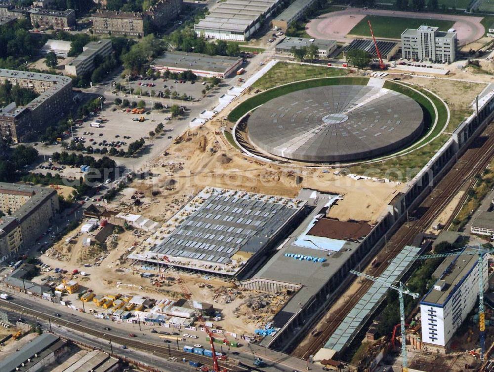 Aerial photograph Berlin-Friedrichshain - Bau des Sportkomplexes an der Landsberger Allee durch die OSB-Sportstättenbau GmbH