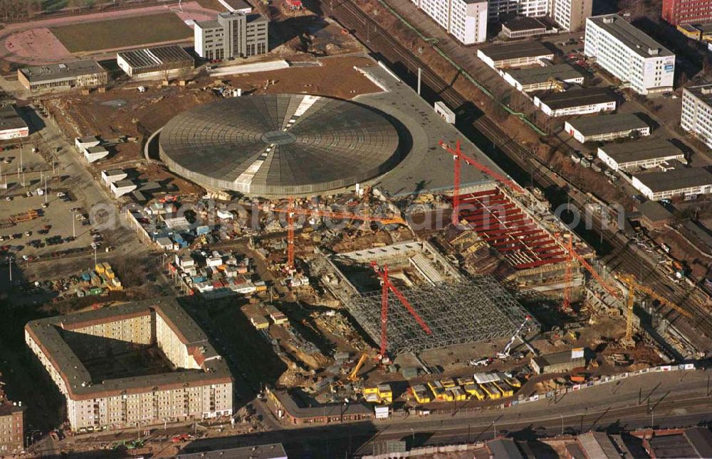 Aerial image Berlin - Friedrichshain - Bau des Sportkomplexes an der Landsberger Allee im Stadtbezirk Berlin-Friedrichshain durch die OSB-Sportstätten GmbH