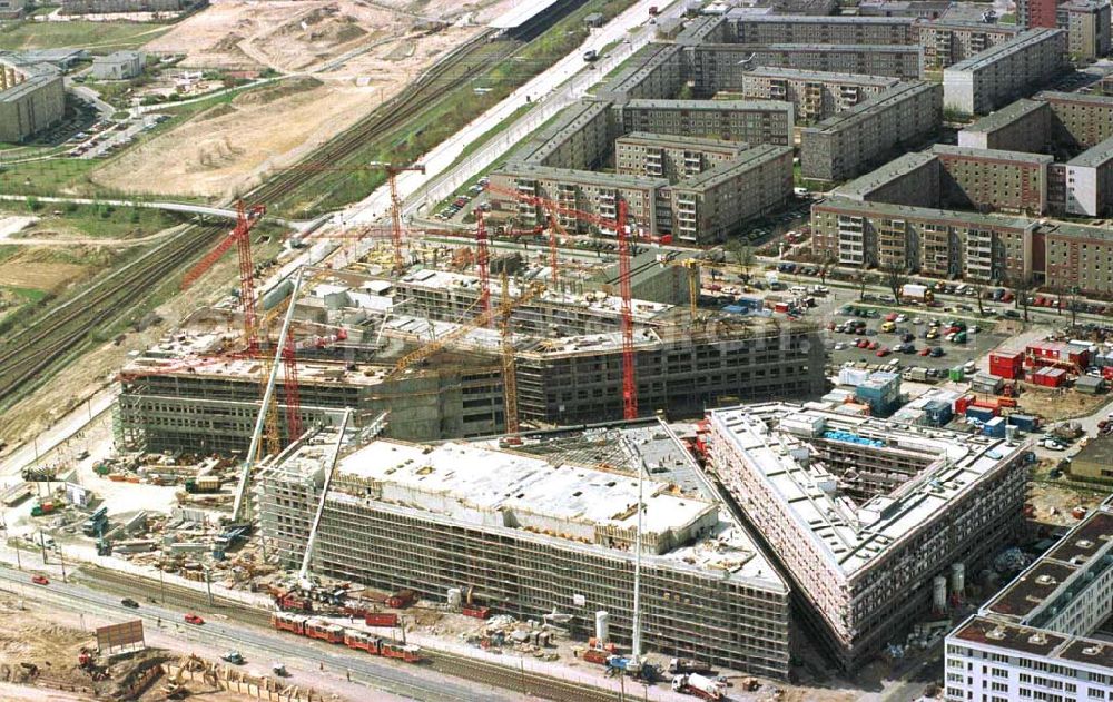 Aerial image Berlin - Hellersdorf - Bau des Stadtteilzentrums Hellersdorf