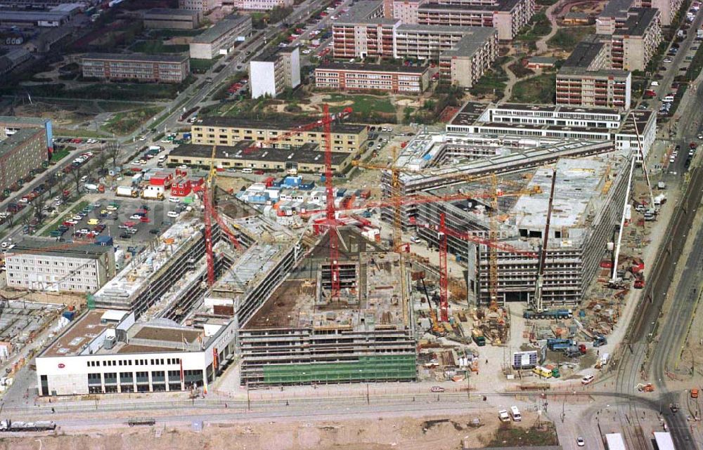 Aerial image Berlin - Hellersdorf - Bau des Stadtteilzentrums Hellersdorf