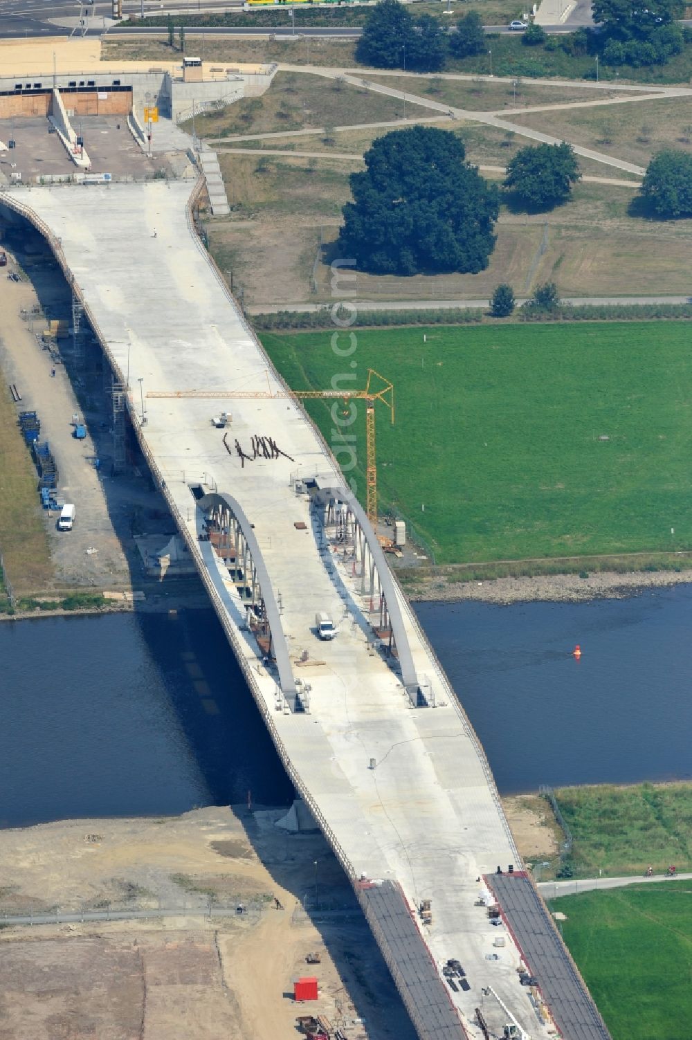 Aerial image Dresden - View the construction site of Waldschlösschen bridge over the Elbe in Dresden / Saxony