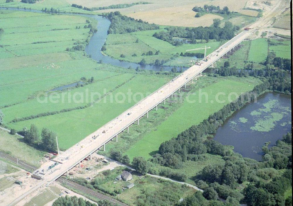 Aerial photograph bei Kavelsdorf / Mecklenburg - Vorpommern - Bau der A20 - Warnowbrücke bei Kavelsdorf / Mecklenburg - Vorpommern