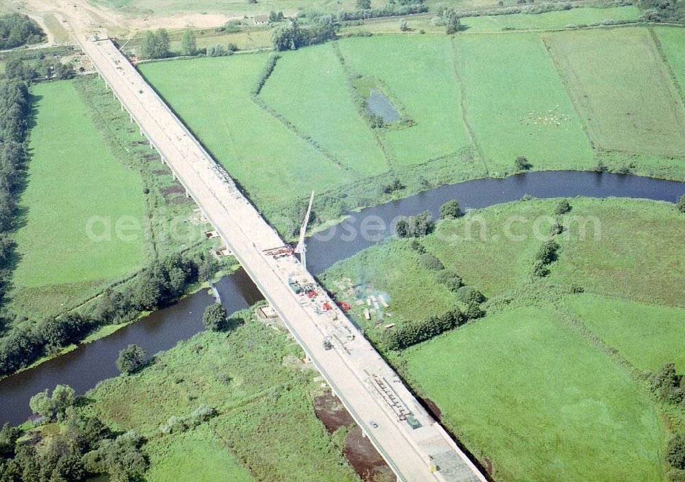 bei Kavelsdorf / Mecklenburg - Vorpommern from the bird's eye view: Bau der A20 - Warnowbrücke bei Kavelsdorf / Mecklenburg - Vorpommern