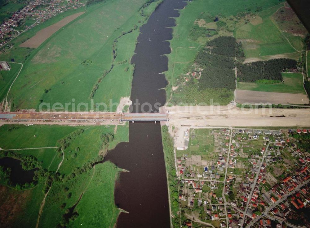 Hohenwarthe from above - Bau des Wasserstraßenkreuz Magdeburg.