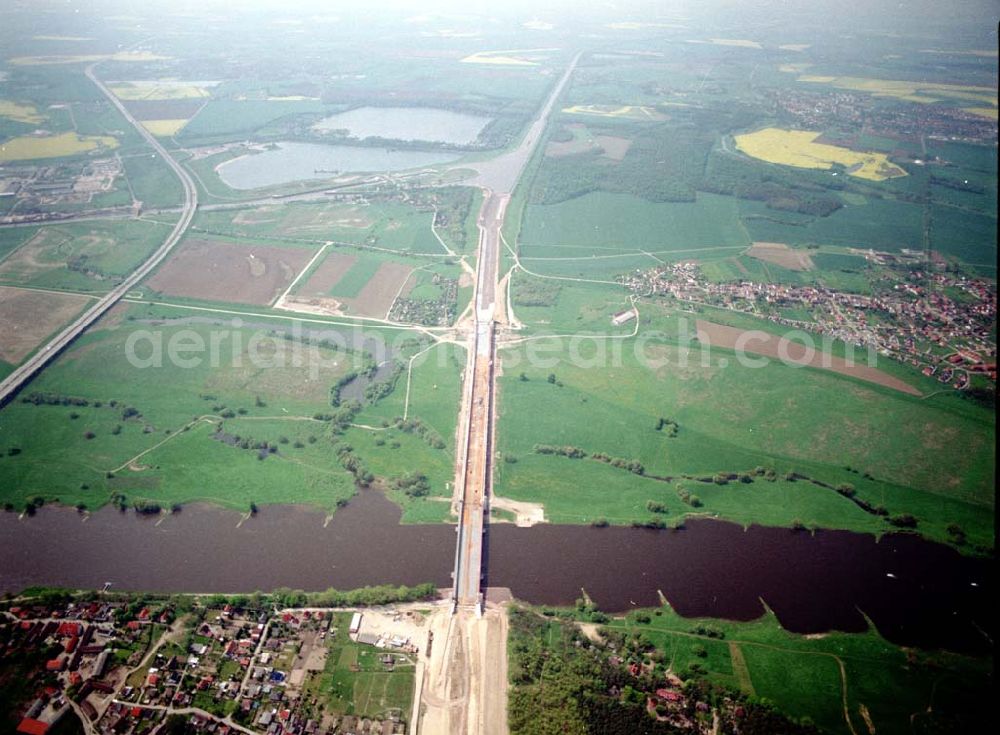 Aerial photograph Hohenwarthe - Bau des Wasserstraßenkreuz Magdeburg.