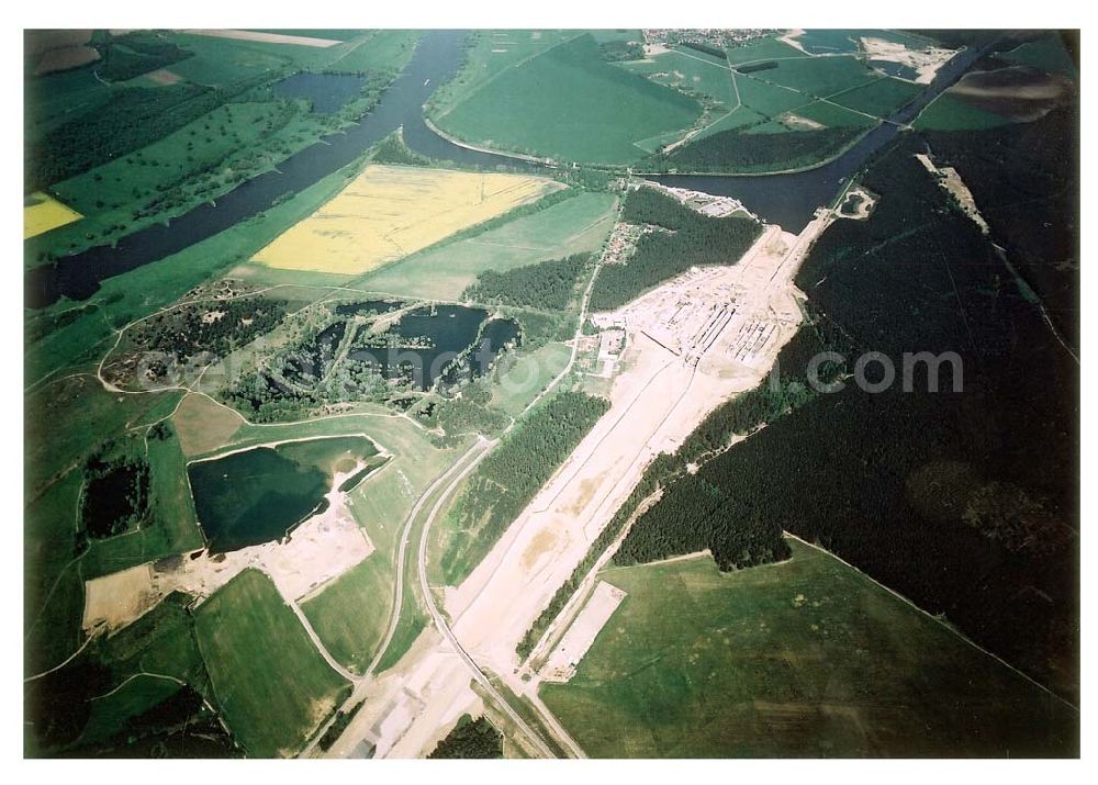 Hohenwarthe from above - Bau des Wasserstraßenkreuz Magdeburg.