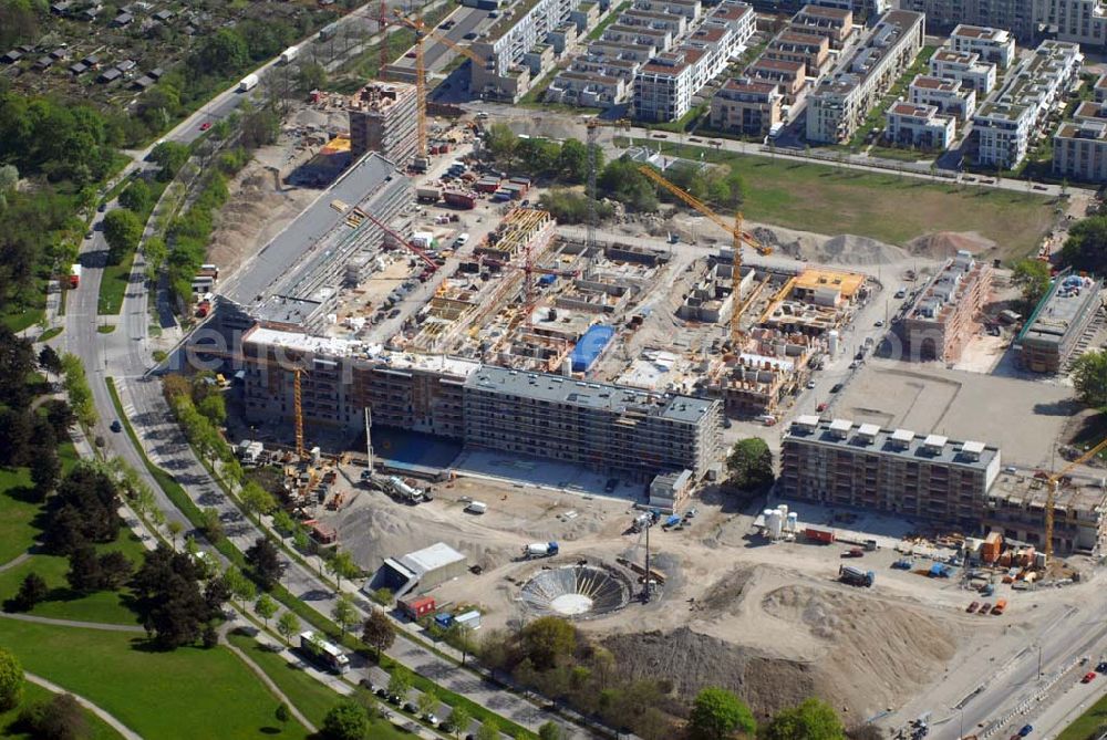 München from above - 04.05.2006 München (Bayern) Blick auf das Baugelände des Wohngebietes Ackermannstraße (Ackermannbogen)am Olympiapark in München von der CONCEPTBAU MÜNCHEN.