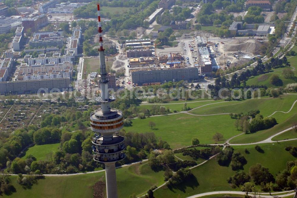 Aerial image München - 04.05.2006 München (Bayern) Blick auf das Baugelände des Wohngebietes Ackermannstraße (Ackermannbogen)am Olympiapark in München von der CONCEPTBAU MÜNCHEN.