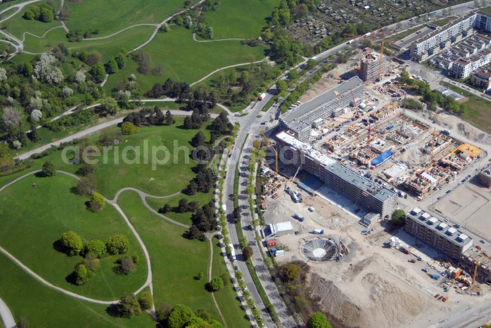 Aerial image München - 04.05.2006 München (Bayern) Blick auf das Baugelände des Wohngebietes Ackermannstraße (Ackermannbogen)am Olympiapark in München von der CONCEPTBAU MÜNCHEN.