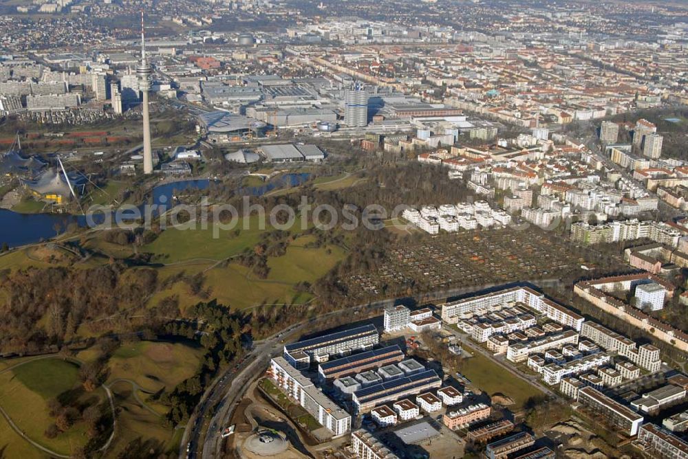 Aerial image München - 15.01.2007 München (Bayern) Blick auf das Baugelände des Wohngebietes Ackermannstraße (Ackermannbogen)am Olympiapark in München von der CONCEPTBAU MÜNCHEN.