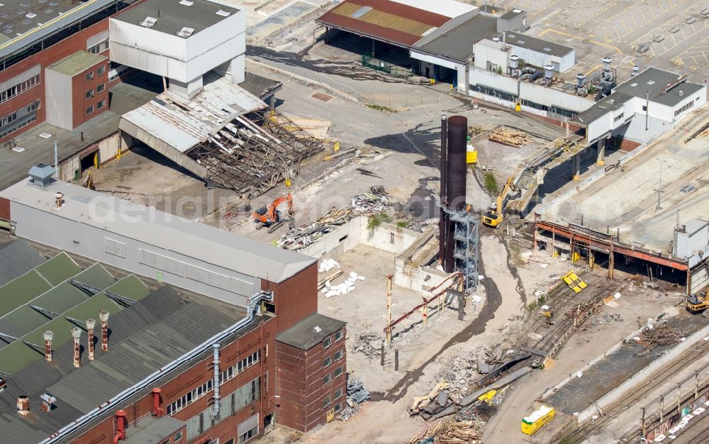 Aerial image Bochum - Construction and deconstruction works of the company grounds and facilities of Adam Opel AG works Bochum II in the East of Bochum in the state of North Rhine-Westphalia