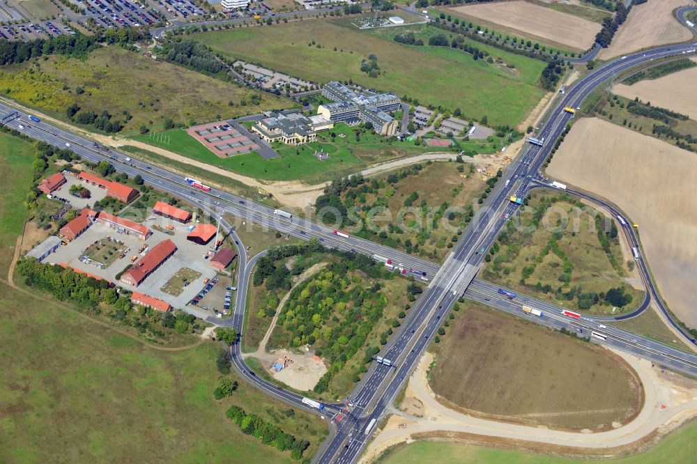 Aerial photograph Rangsdorf - Bauarbeiten an der Autobahnanschlussstelle Rangsdorf der Autobahn A 10 im Bundesland Brandenburg. Ein Projekt dsr Landesbetrieb Straßenwesen.// Construction site at the motorway junction Rangsdorf of the freeway in the state Brandenburg.