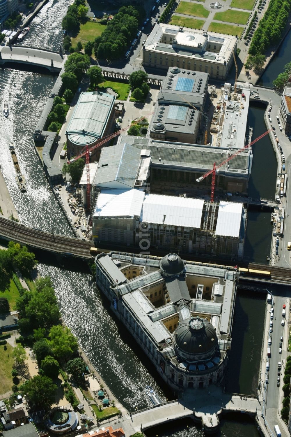 Aerial photograph Berlin - Museum Island with the Bode Museum, the Pergamon Museum, the Old National Gallery, the Colonnades and the New Museum. The complex is a World Heritage site by UNESCO