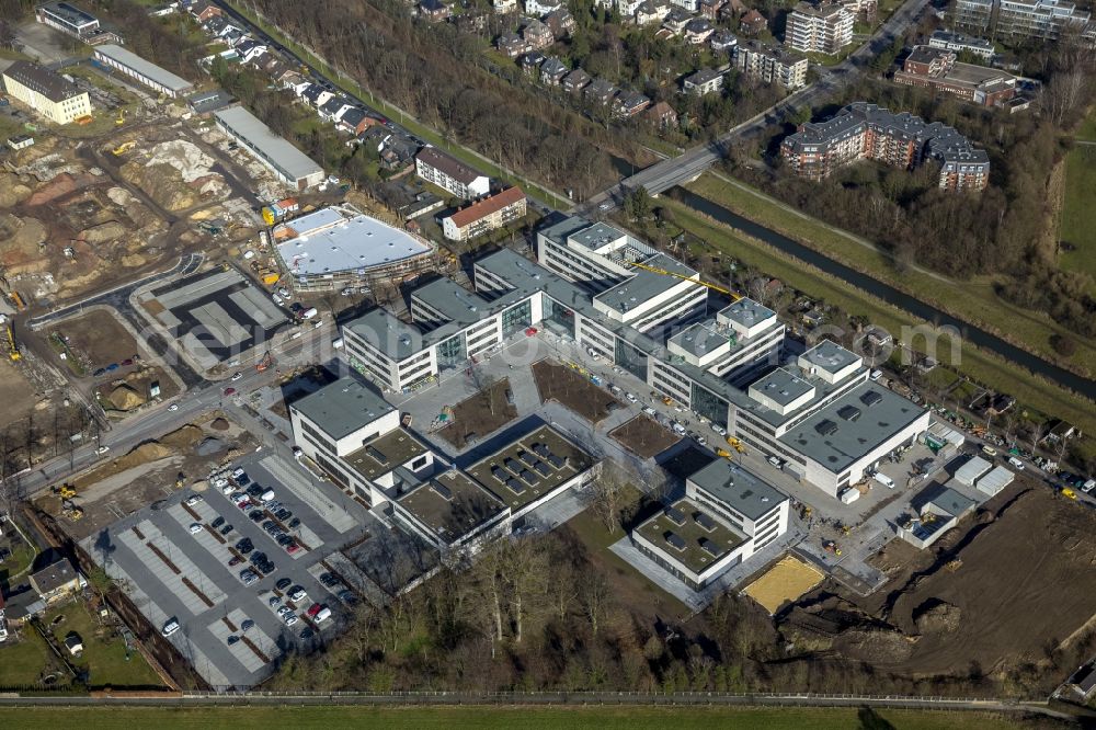 Hamm from above - View of the construction site for the new build Campus Hamm of the Hochschule Hamm-Lippstadt in the state North Rhine-Westphalia. At Marker Allee on the banks of the river Ahse new buildings to be used as auditoriums, seminar rooms, media center, canteen and office space are being developed, overseen by architect firm pbr Planungsbuero Rohling AG