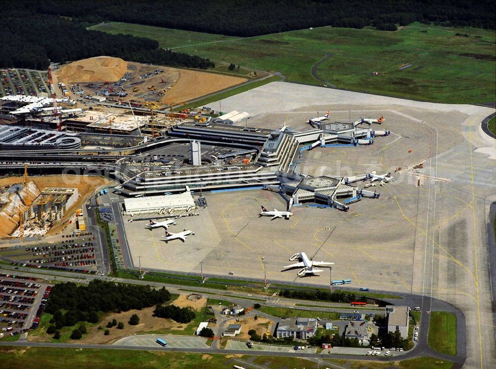 Aerial image Köln - View of construction sites at the Koeln Bonn Airport in Cologne the state of North Rhine-Westphalia. In 1998 the new Terminal 2 and the underground train station were being developed