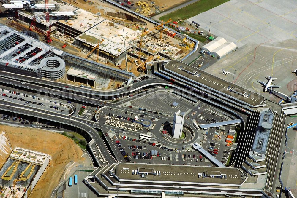 Aerial photograph Köln - View of construction sites at the Koeln Bonn Airport in Cologne the state of North Rhine-Westphalia. In 1998 the new Terminal 2 and the underground train station were being developed