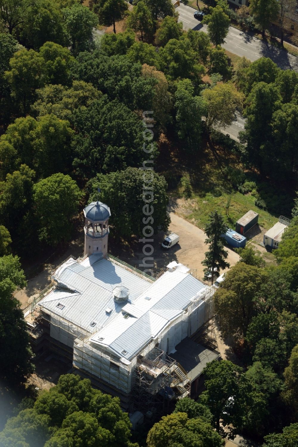 Aerial photograph Berlin - Construction works during preparation of the IGA 2017 at Biesdorf Castle in the district of Marzahn-Hellersdorf in Berlin in Germany. The castle is being refurbished and renovated