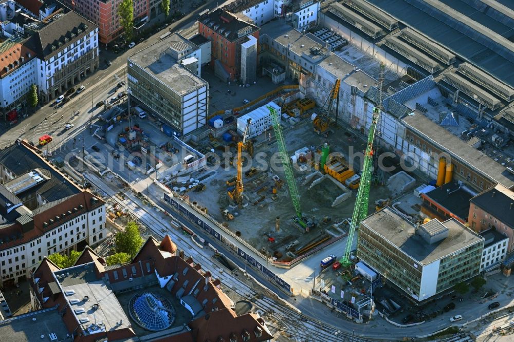 München from above - Construction work for the reconstruction of the station building of Central Stationes in the district Ludwigsvorstadt-Isarvorstadt in Munich in the state Bavaria, Germany