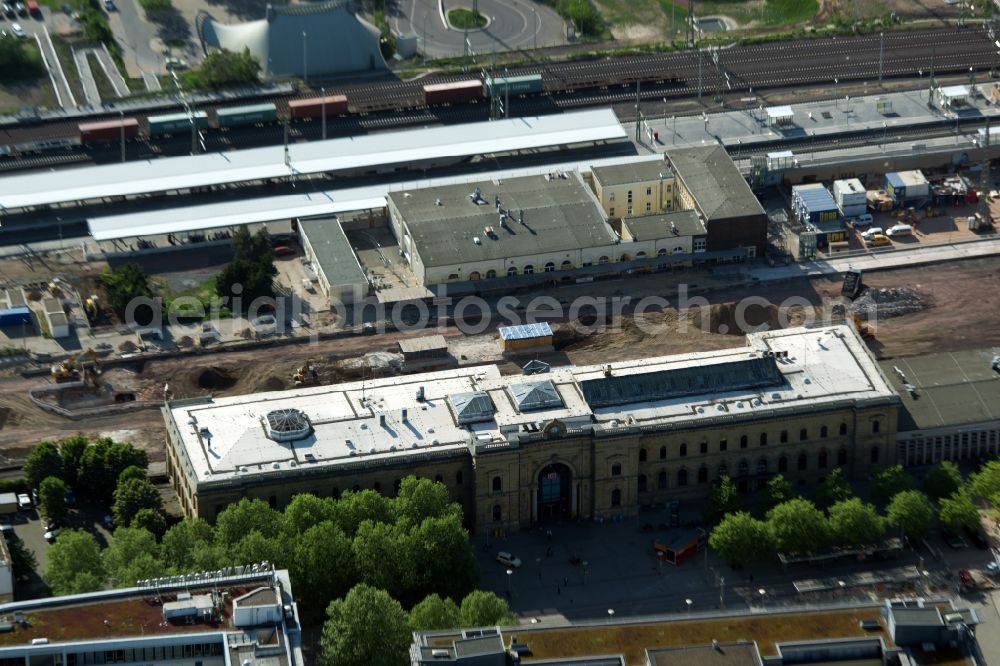 Magdeburg from above - Construction work for the reconstruction of the station building at the main railway station of the Deutsche Bahn in Magdeburg in the state Saxony-Anhalt, Germany