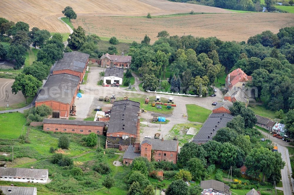 Aerial photograph Barlinek / Berlinchen - View of a farm in the village of Trampe which belongs to the town of Berlinchen in the province of Westpommern