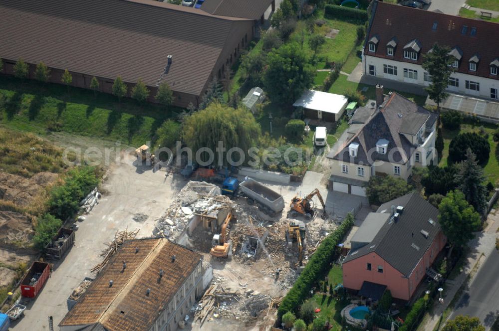 Berlin from above - Blick auf die Baugrundstücke in Wartenberg Berlin-Hohenschönhausen. Das Bauvorhaben Wartenberger Luch ensteht auf der beräumten Fläche der einstigen DDR-Vorzeige LPG 1. Mai in Wartenberg. Die in Liquidation befindliche Landwirtschaftliche Produktionsgenossenschaft wurde 1953 durch den Zusammenschluss von 45 Gärtnern, Bauern und Landarbeitern gegründet.