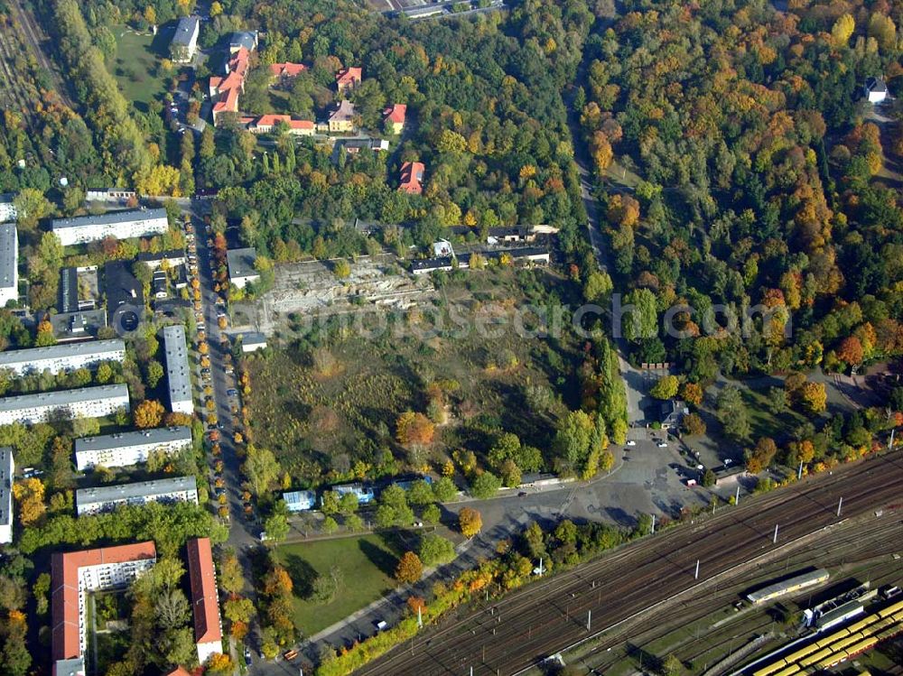 Aerial image Berlin- Lichtenberg - 20.10.2004 Blick auf die Baufläche an der Kriemhildstr. in Berlin-Lichtenberg.