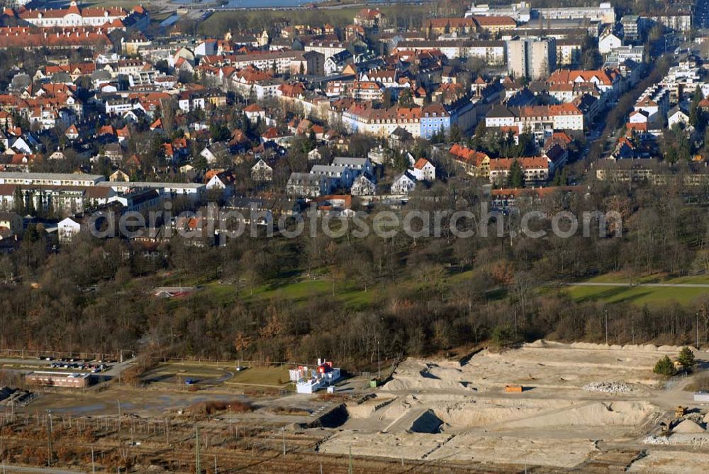 München from above - . Baufläche für das neue Stadtquartier „Am Hirschgarten“ bietet alle Voraussetzungen für eine zeitgemäße und wirtschaftlich interessante Stadtentwicklung. Hier wird die CONCEPT BAU mit dabei sein und ab Herbst 2006 (Baubeginn) die Vision von der „grünen Oase mitten in der Stadt“ umsetzen. .... 