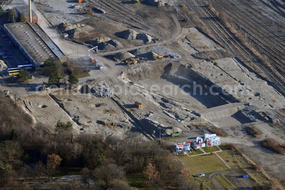 Aerial photograph München - . Baufläche für das neue Stadtquartier „Am Hirschgarten“ bietet alle Voraussetzungen für eine zeitgemäße und wirtschaftlich interessante Stadtentwicklung. Hier wird die CONCEPT BAU mit dabei sein und ab Herbst 2006 (Baubeginn) die Vision von der „grünen Oase mitten in der Stadt“ umsetzen. .... 