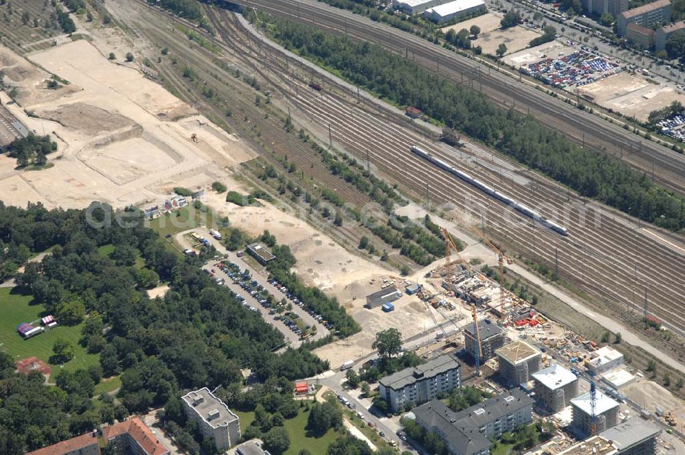 München Nymphenburg from the bird's eye view: 15.07.2007 München Nymphenburg. Baufläche für das neue Stadtquartier „Am Hirschgarten“ bietet alle Voraussetzungen für eine zeitgemäße und wirtschaftlich interessante Stadtentwicklung. Hier wird die CONCEPT BAU mit dabei sein und ab Herbst 2006 (Baubeginn) die Vision von der „grünen Oase mitten in der Stadt“ umsetzen. .... 