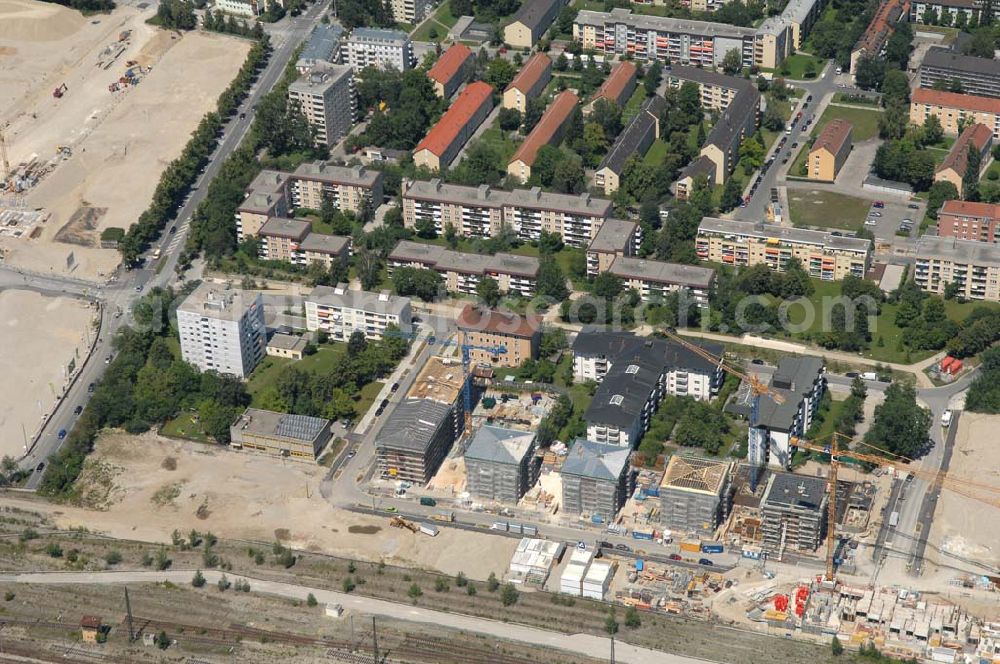 Aerial photograph München Nymphenburg - 15.07.2007 München Nymphenburg. Baufläche für das neue Stadtquartier „Am Hirschgarten“ bietet alle Voraussetzungen für eine zeitgemäße und wirtschaftlich interessante Stadtentwicklung. Hier wird die CONCEPT BAU mit dabei sein und ab Herbst 2006 (Baubeginn) die Vision von der „grünen Oase mitten in der Stadt“ umsetzen. .... 