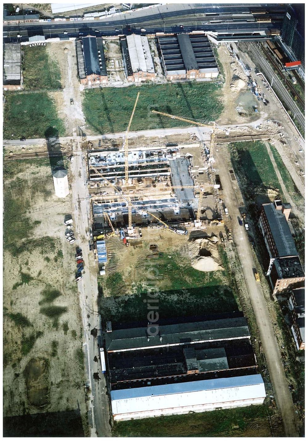 Berlin - Lichtenberg from above - Baufortschritt auf dem Areal der ehemaligen Berliner Schlachthöfe an der Landsberger Allee / Storkower Straße in Berlin - Lichtenberg.