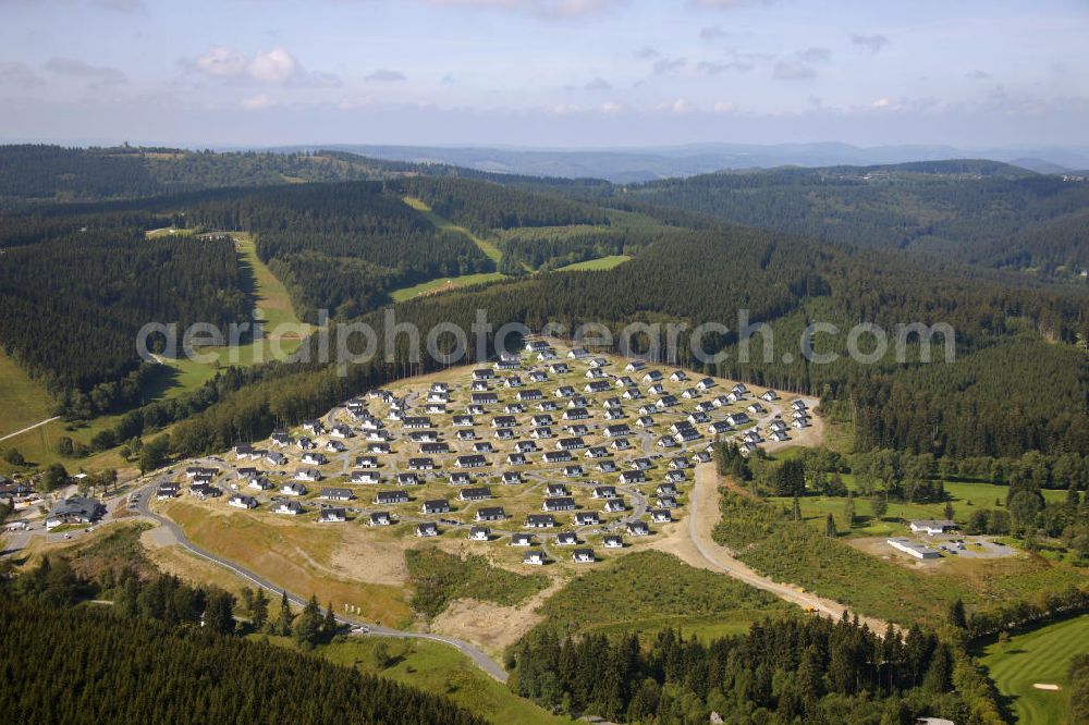 Aerial image Winterberg - Baugebiet vom noch nicht fertiggestellten Landal Ferienpark in der Winterberger Büre in Winterberg, Nordrhein-Westfalen. Building area of the, yet not completely ready-made, Landal holiday park in Winterberg, North Rine-Westphalia.