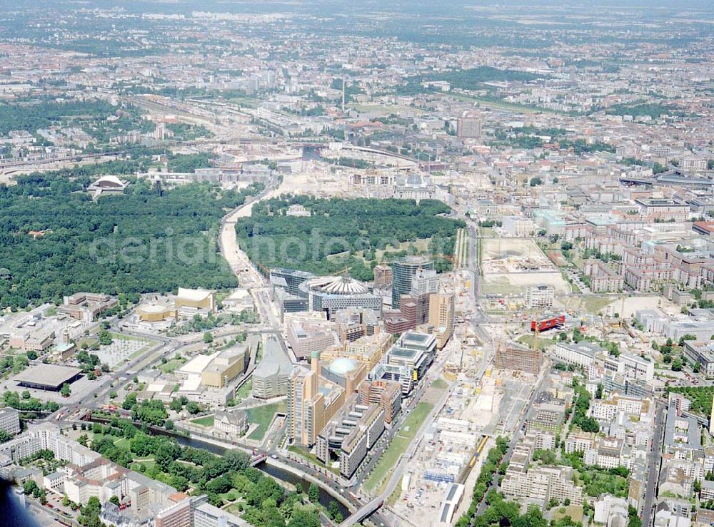 Berlin - Tiergarten from the bird's eye view: Baugeschehen am Potsdamer Platz in Berlin-Tiergarten.