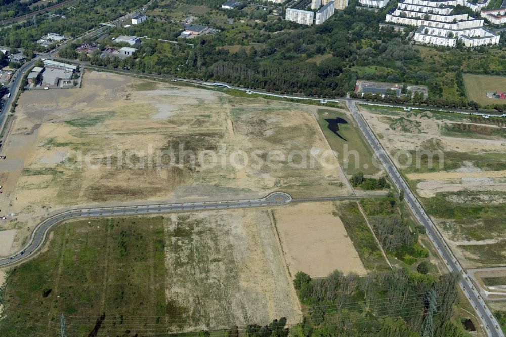 Aerial image Berlin - Building area on site of the former wastewater treatment plant Falkenberg in the district of Marzahn-Hellersdorf in Berlin in Germany. The are in the East of Hohenschoenhauser Strasse will be used industrially