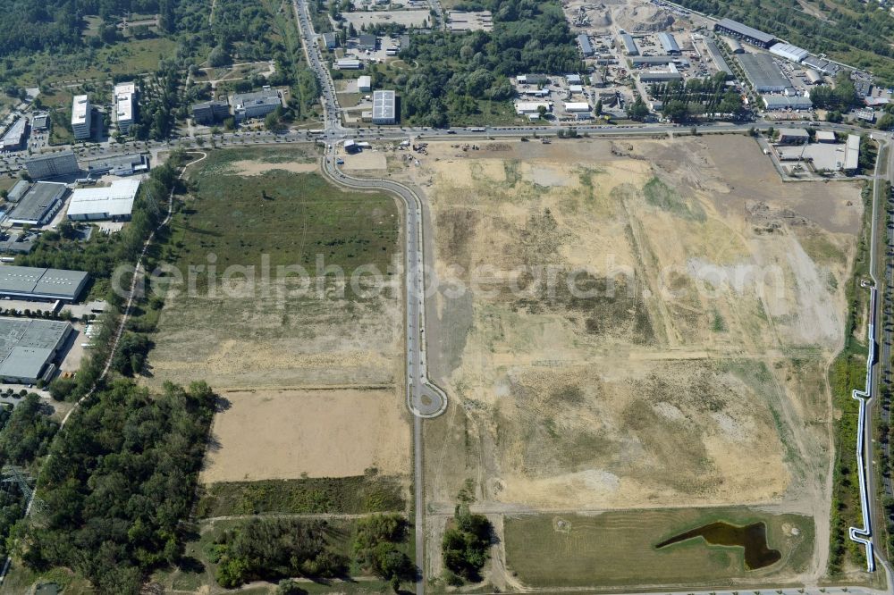 Aerial photograph Berlin - Building area on site of the former wastewater treatment plant Falkenberg in the district of Marzahn-Hellersdorf in Berlin in Germany. The are in the East of Hohenschoenhauser Strasse and in the North of Bitterfelder Strasse will be used industrially