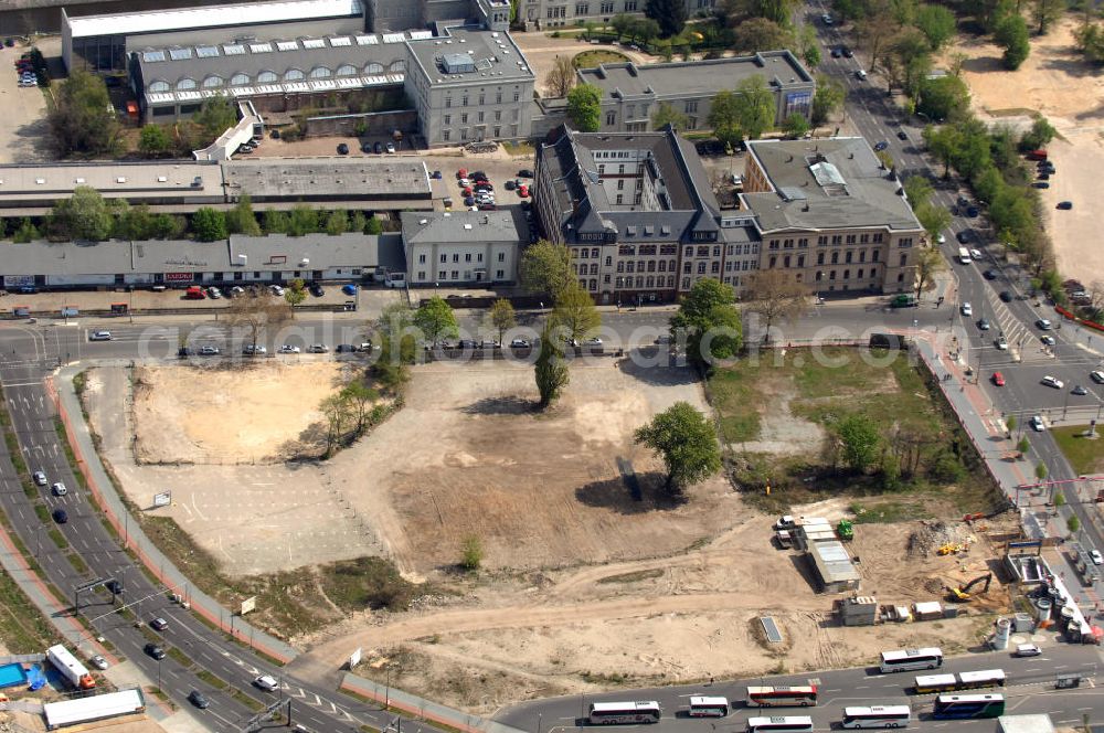 Aerial photograph Berlin - Building ground at the streets Heidestrasse, Invalidenstrasse und Minna-Cauer-Strasse in the district Mitte. Amongst others the new building of oil giant Total headquarters Germany accrues here within a new urban quarter