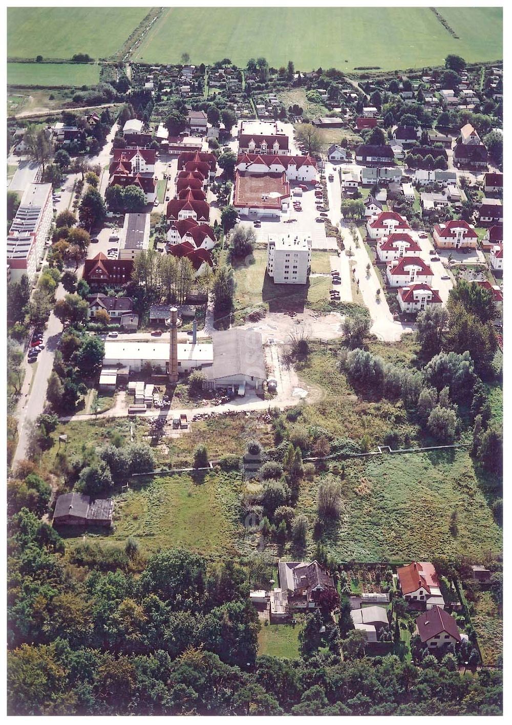 Graal-Müritz / Mecklenburg Vorpommern from the bird's eye view: Bauland Eselswiese der HAWO KG in Graal - Müritz Mecklenburg Vorpommern / 27.09.02