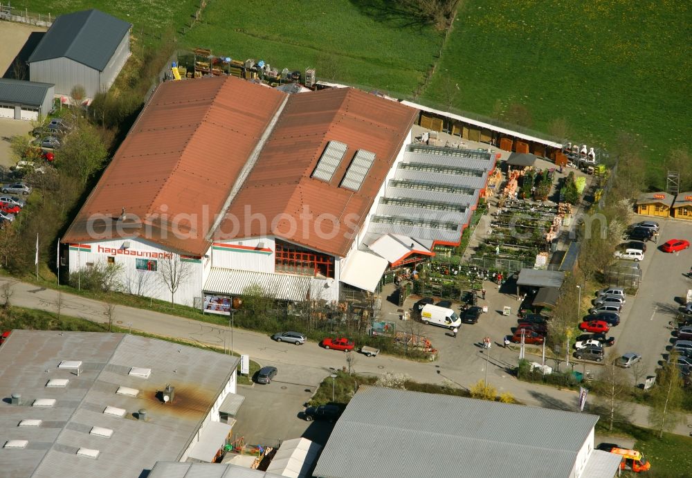 Aerial image Metten - Building of the construction market Segl Bauzentrum GmbH a?? Hagebaumarkt in Metten in the state Bavaria, Germany