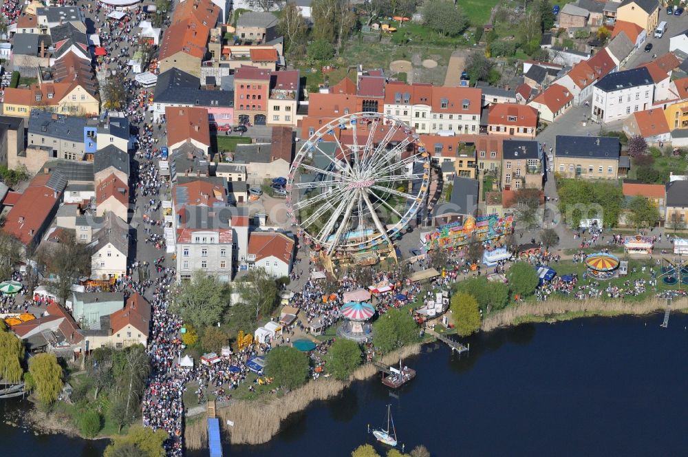 Werder from the bird's eye view: Baumblütenfest Werder in the state of Brandenburg