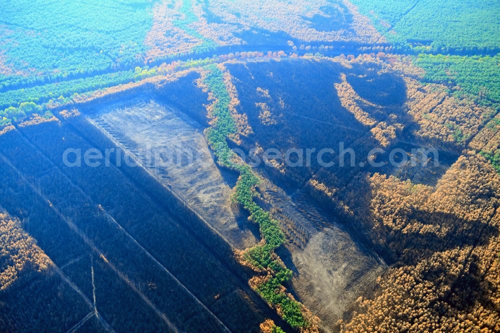 Klausdorf from the bird's eye view: Damage by the Great Fire - destroyed forest fire tree population in a wooded area - forest terrain in Klausdorf in the state Brandenburg, Germany