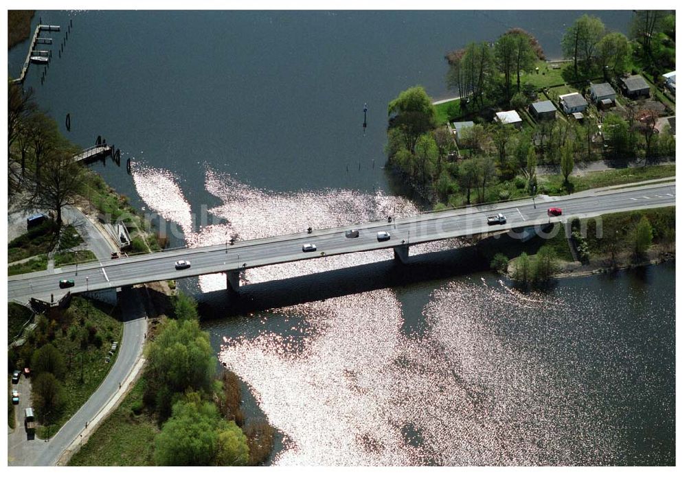 Brandenburg from the bird's eye view: Baumgartenbrücke über die Havel am Schielowsee