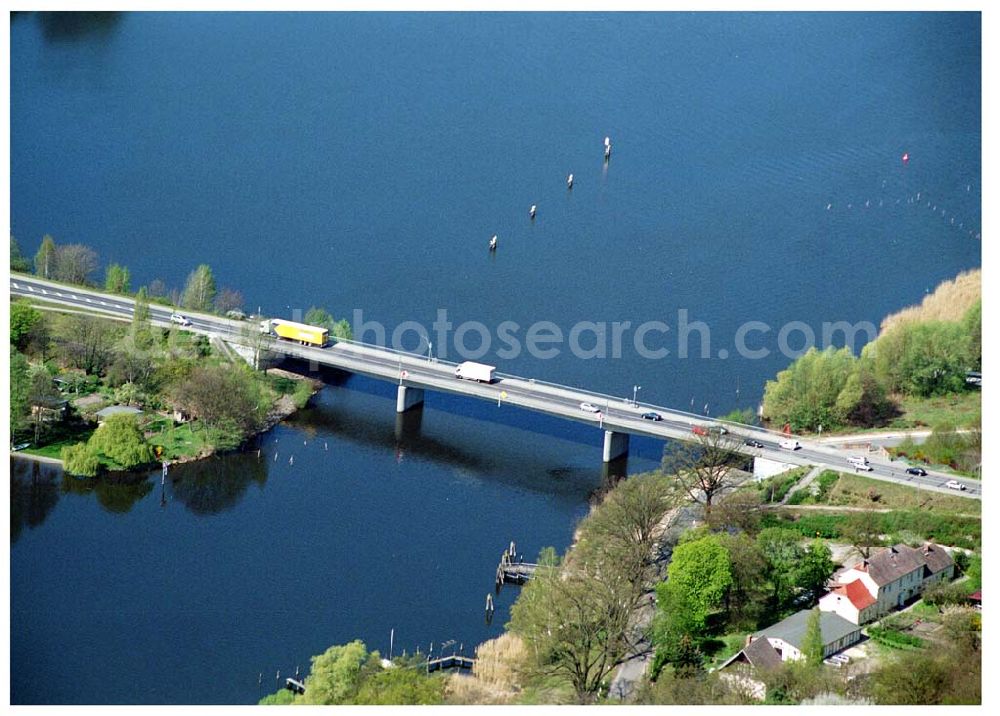 Brandenburg from the bird's eye view: Baumgartenbrücke über die Havel am Schielowsee