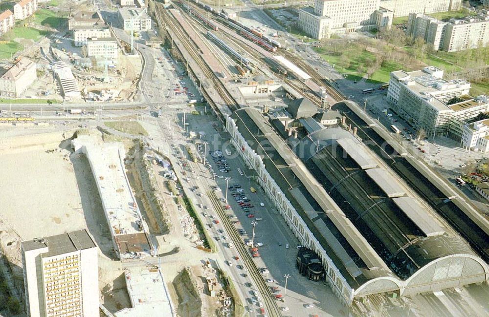 Dresden / Sachsen from above - Bauprojekt vor dem Dresdner Hauptbahnhof