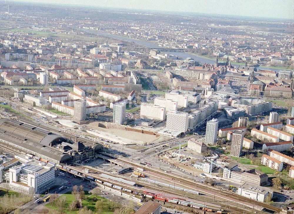 Dresden / Sachsen from above - Bauprojekt vor dem Dresdner Hauptbahnhof