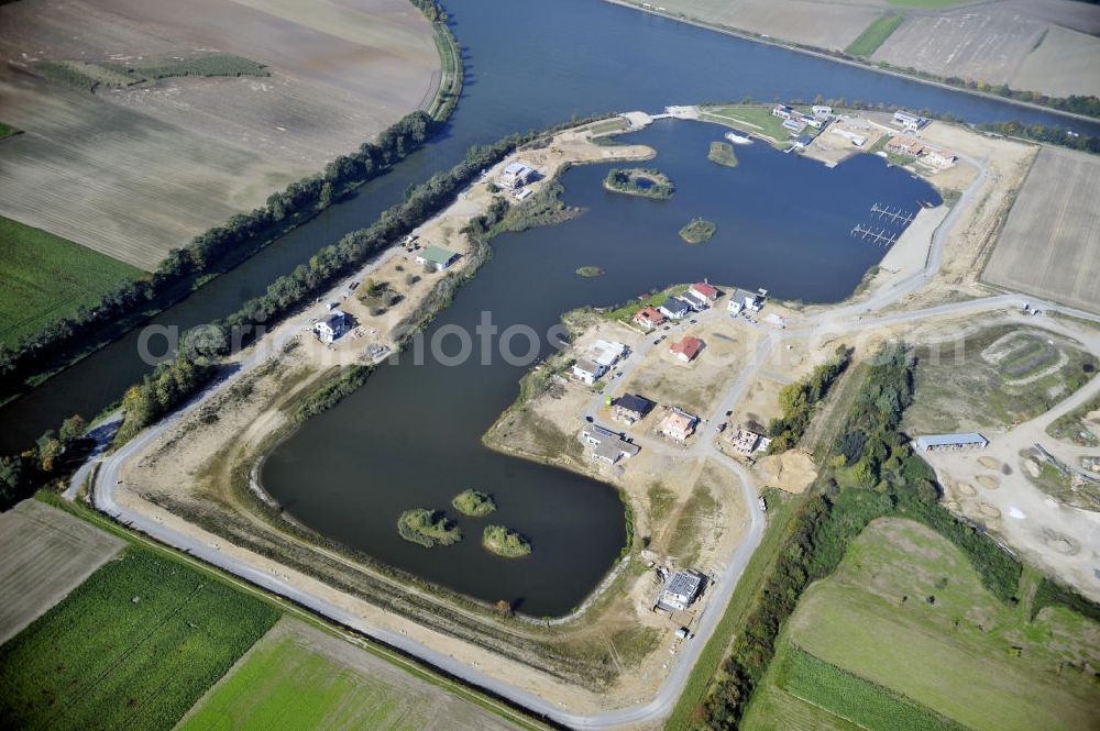 Bortfeld from above - Blick auf das Bauprojekt Marina Bortfeld nahe der Gemeinde Bortfeld im Landkreis Peine in Niedersachsen. Hier entsteht ein Wohngebiet mit Hafenanlage. View to the construction project Marina Bortfeld, near the small town Bortfeld in the administrative district Peine in Niedersachsen. Here is build an housing area with an harbour.