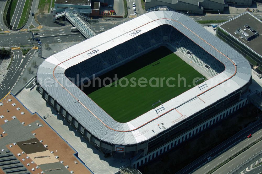 Aerial image St. Gallen - Blick auf die Baustelle der AFG Arena, sie ist das künftige Fussballstadion des FC St. Gallen im Westen der Stadt St. Gallen.Am 14. September 2005 erfolgte nach fast zehnjähriger Planung der Spatenstich für die AFG Arena mit einem Fassungsvermögen von 20'300 Zuschauern. Davon entfallen 15'530 auf Sitzplätze und 4'770 auf Stehplätze. Für internationale Spiele können die 4'770 Stehplätze in 2'578 Sitzplätze umgewandelt werden, sodass eine Sitzplatzkapazität von 18'117 entsteht. benannt nach der AFG Arbonia-Forster-Holding mit Sitz in Arbon. Es ist das erste Schweizer Stadion, welches nach einem kommerziellen Unternehmen benannt wird. Das vorher unter dem Arbeitstitel Stadion West benannte Stadion soll ab 2008 das als Dauerprovisorium erweiterte Espenmoos ablösen.