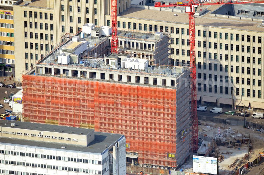 Berlin Mitte from the bird's eye view: Baustelle / Rohbau des vom Berliner Architekturbüro Collignon entworfenen Hotelgebäude Alexan der Parkside an der Wadzeckstraße / Otto-Braun-Straße in Berlin Mitte. Die PORR Deutschland GmbH errichtet hier ein Projekt der IVG Development AG. Verschiedene Hotels wird das Areal künftig beherbergen: „Hampton by Hilton“ mit zwei bis drei Sternen, ein „Holiday Inn“ mit drei bis vier Sternen, ein „Azure Hostel“ und ein „Boarding House“. Construction site of the hotel complex Alexan der Parkside in Berlin.