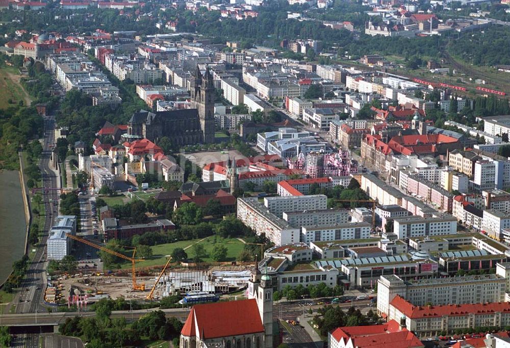 Aerial photograph Magdeburg(Sachsen-Anhalt) - Blick auf die Erweiterungsbaustelle am Allee-Center Magdeburg Ernst-Reuter-Allee 11,39104 Magdeburg,Tel.: 0391 / 533 44 33 Fax: 0391 / 533 44 55 (ECE)